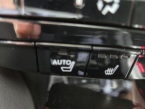 Certified 2024 Acura MDX FWD w/ Technology Package image 36