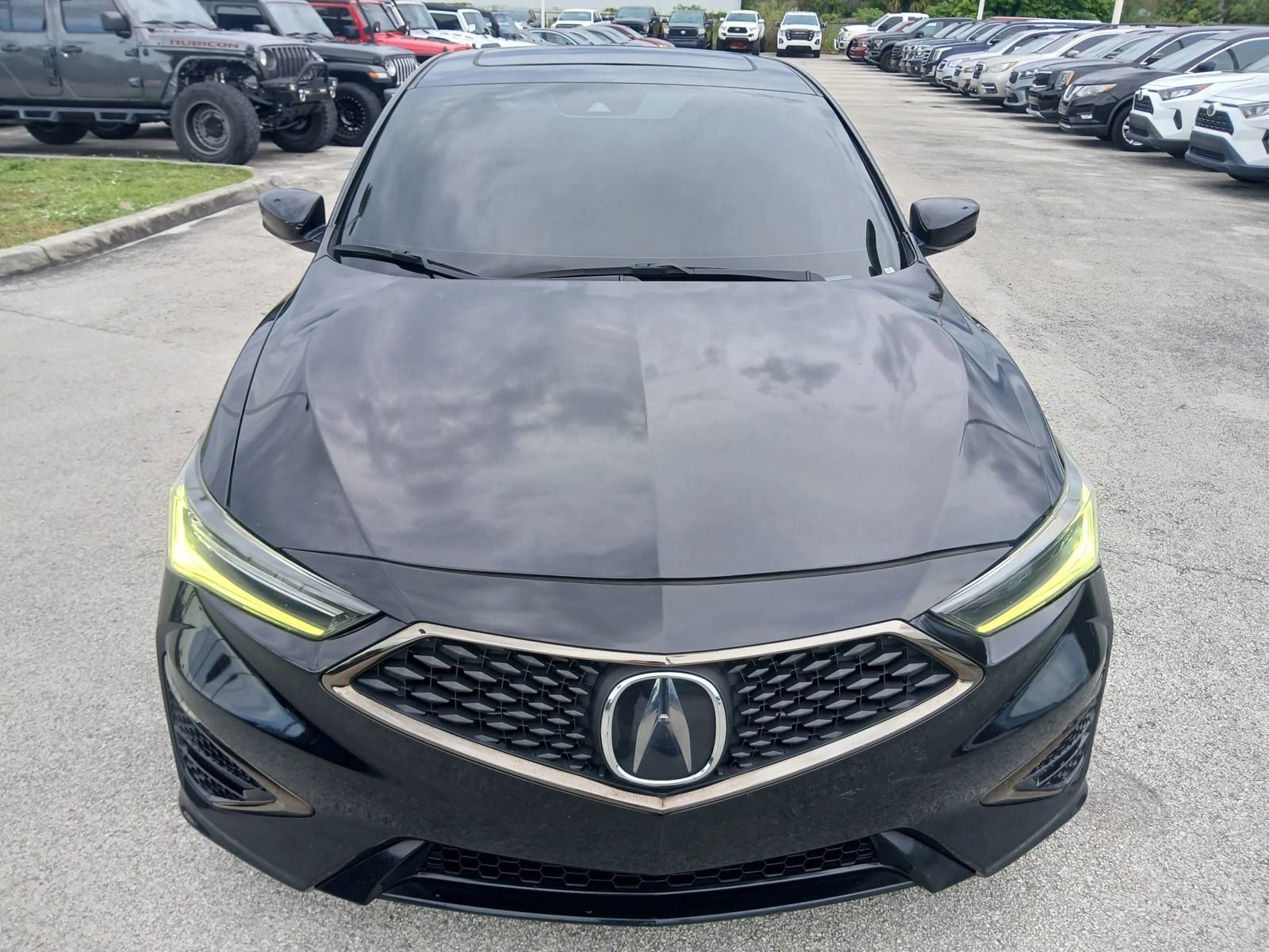 Used 2021 Acura ILX w/ Premium & A-SPEC Package FWD image 2