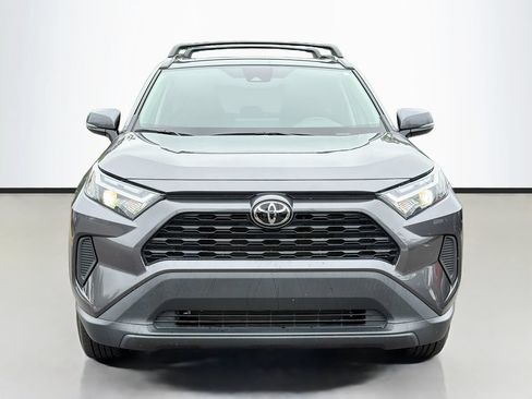Used 2023 Toyota RAV4 XLE FWD image 3