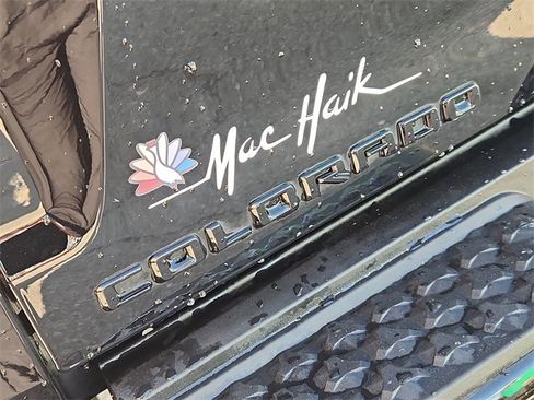 Used 2023 Chevrolet Colorado Trail Boss image 30