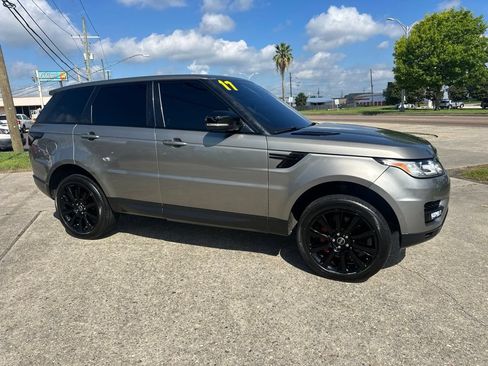 Used 2017 Land Rover Range Rover Sport Supercharged AWD/4WD image 3