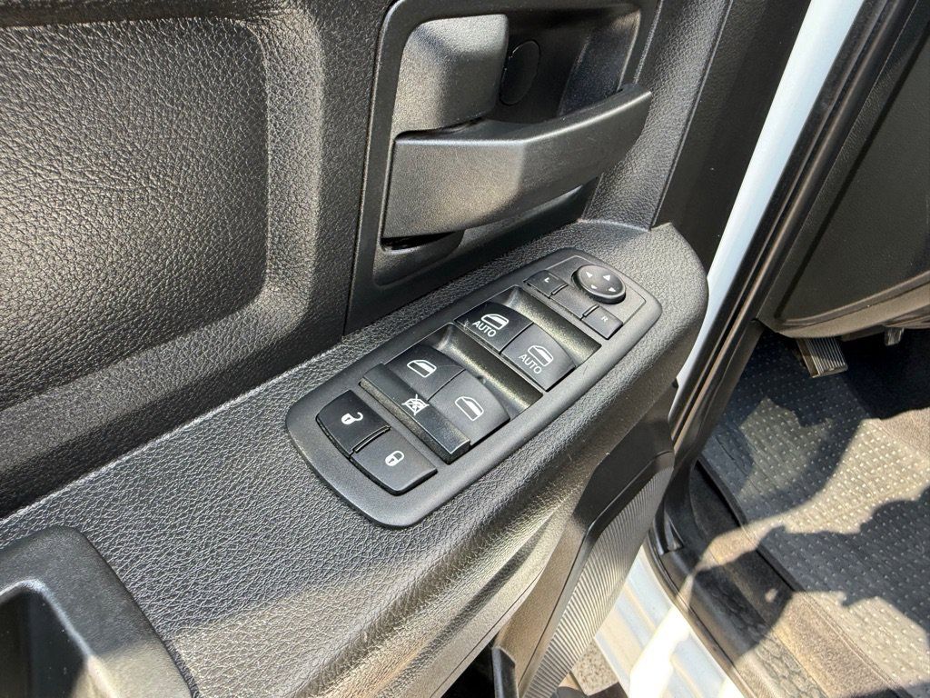 Used 2022 RAM 3500 Tradesman AWD/4WD image 23