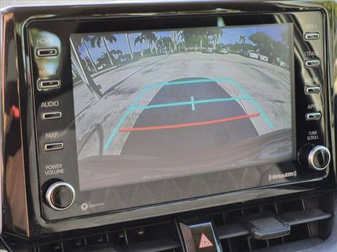 Used 2021 Toyota Corolla LE FWD image 13