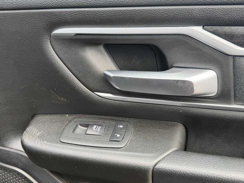 Used 2023 RAM 1500 Big Horn AWD/4WD image 28