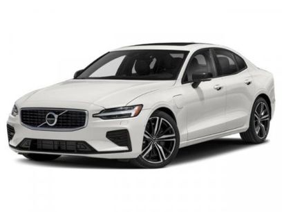 Used 2022 Volvo S60 T8 R-Design Expression w/ Premium Package