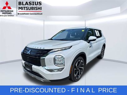Used 2024 Mitsubishi Outlander 4WD Plug-In Hybrid