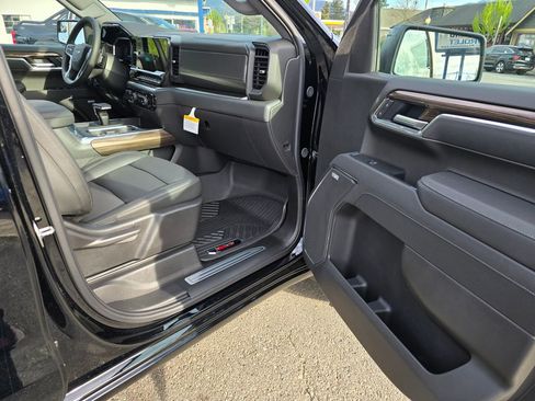 New 2026 Chevrolet Silverado 1500 LT Trail Boss AWD/4WD image 16