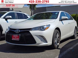 Used 2016 Toyota Camry SE w/ Moonroof Package FWD video 1