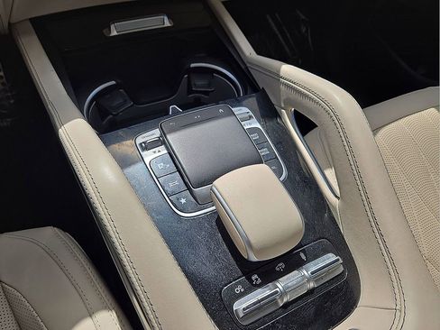 Used 2022 Mercedes-Benz GLE 53 AMG 4MATIC image 30