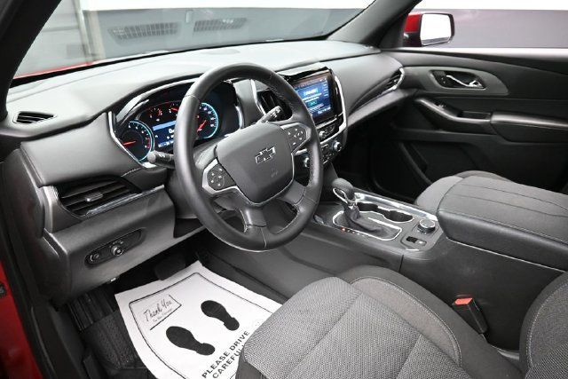 Used 2024 Chevrolet Traverse LT FWD image 18