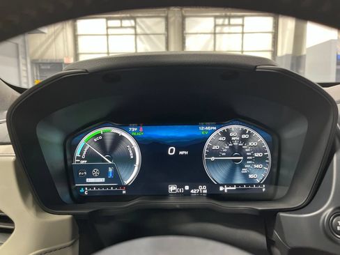 Certified 2025 Subaru Forester Premium AWD/4WD image 20