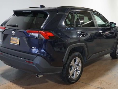 Used 2024 Toyota RAV4 XLE image 7