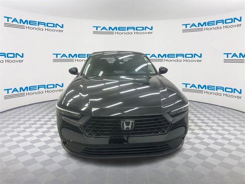 Certified 2023 Honda Accord EX image 8