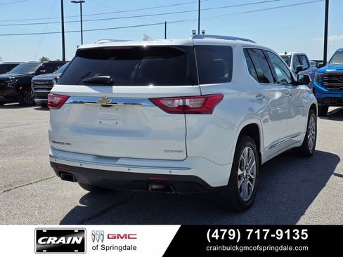 Used 2020 Chevrolet Traverse Premier AWD/4WD image 8