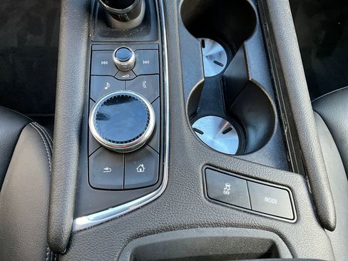 Certified 2022 Cadillac XT5 Luxury image 24