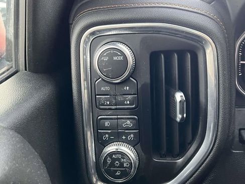 Used 2022 GMC Sierra 1500 AT4 w/ AT4 Premium Package image 32