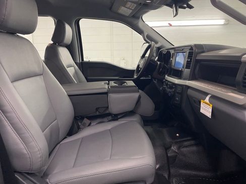 New 2026 Ford F250 XL w/ XL Chrome Package image 26