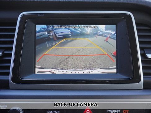 Used 2019 Hyundai Sonata SE image 4