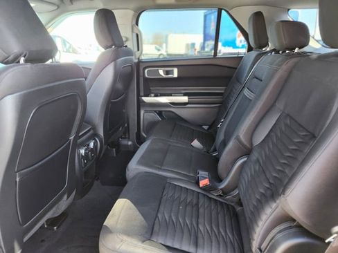 Certified 2020 Ford Explorer XLT w/ Comfort Package image 16