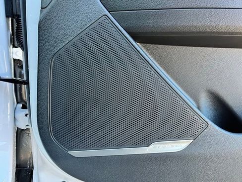 New 2026 Kia Sportage SX AWD/4WD image 24