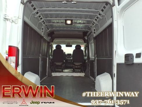 Used 2025 RAM ProMaster 2500 w/ Convenience Group FWD image 23
