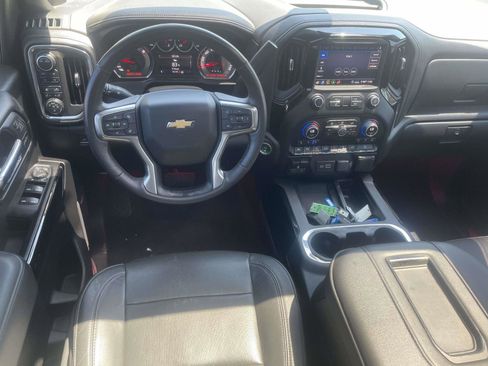 Used 2020 Chevrolet Silverado 1500 LTZ w/ LTZ Premium Package image 12