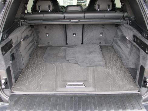 Used 2023 BMW X5 M w/ Competition Package image 27