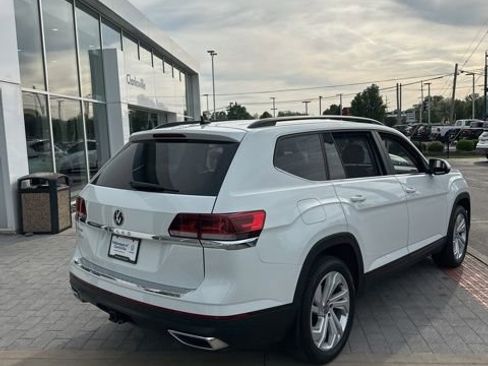 Used 2023 Volkswagen Atlas SE FWD image 9