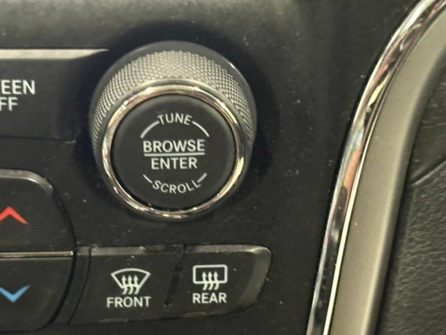 Used 2018 Jeep Grand Cherokee Altitude AWD/4WD image 30