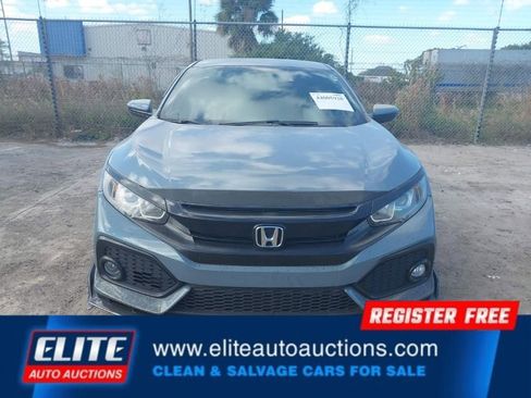 Used 2018 Honda Civic Sport image 23