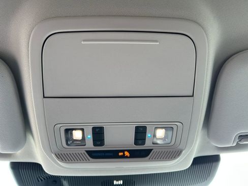 New 2026 Ford Explorer Active w/ Active Comfort Package image 21