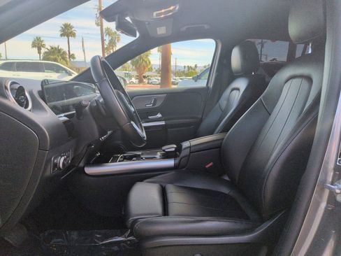 Used 2022 Mercedes-Benz GLA 250 image 15