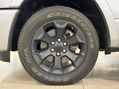 Used 2025 RAM 1500 Big Horn AWD/4WD image 12