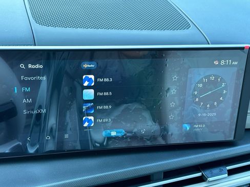 New 2026 Hyundai Santa Fe SE image 17