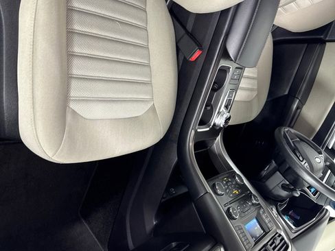 Used 2018 Ford Fusion S image 24