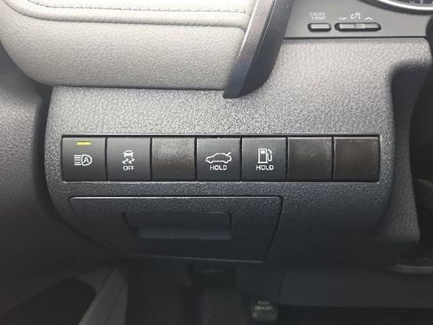 Used 2024 Toyota Camry LE FWD image 23