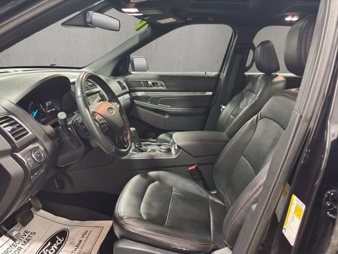 Used 2019 Ford Explorer Sport AWD/4WD image 11