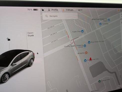 Used 2018 Tesla Model 3 Long Range RWD image 24