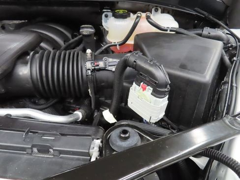 Used 2025 GMC Sierra 1500 AT4 w/ AT4 Premium Package AWD/4WD image 35