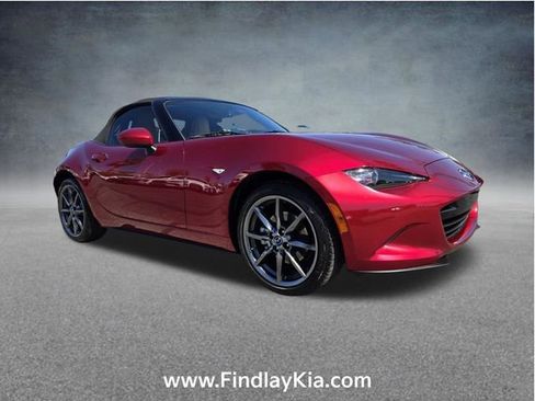 Used 2020 MAZDA MX-5 Miata Grand Touring RWD image 3