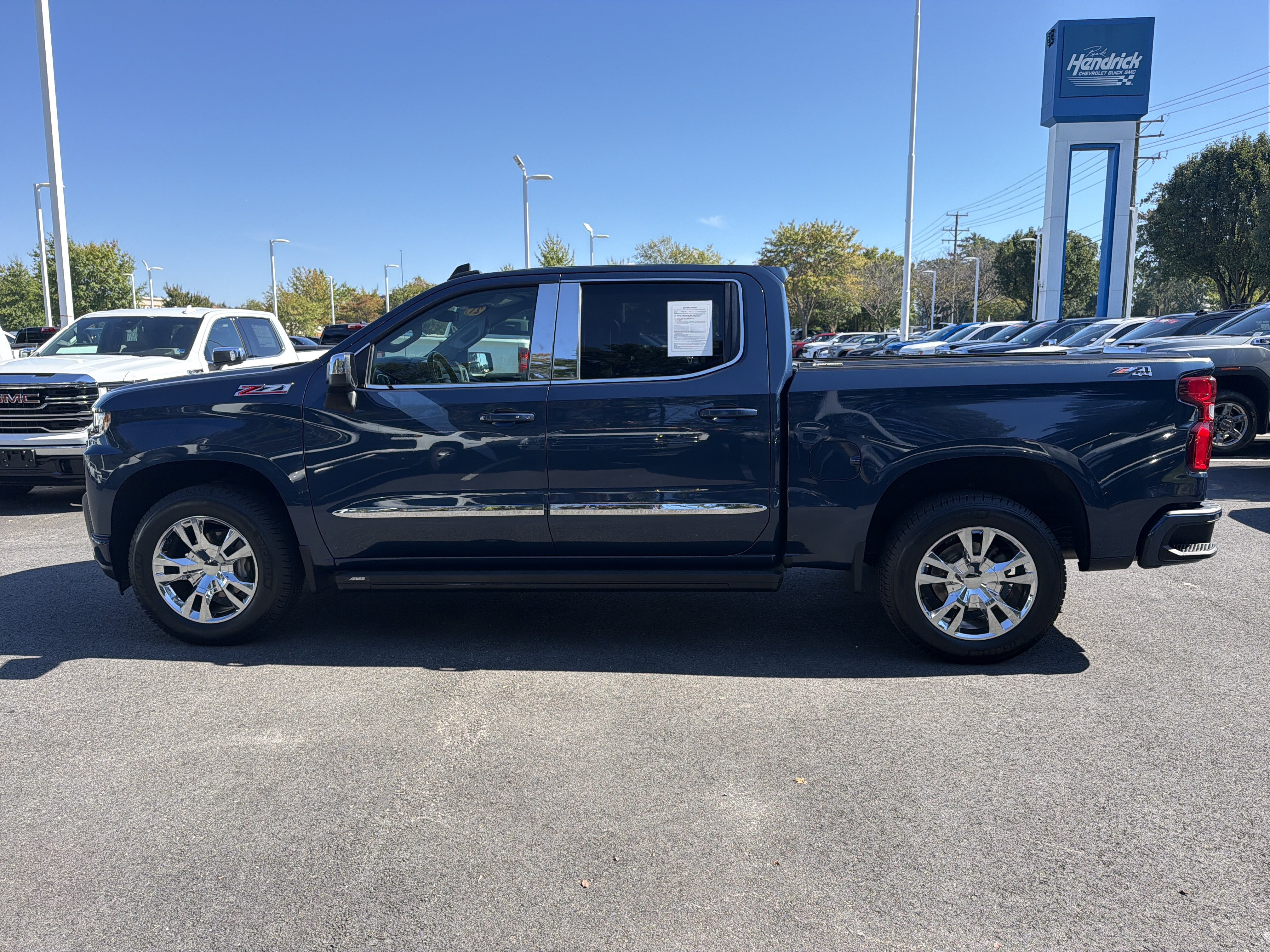 Used 2021 Chevrolet Silverado 1500 RST w/ All Star Edition Plus AWD/4WD image 7