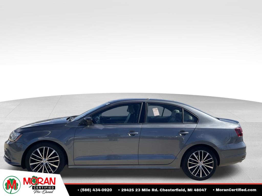 Used 2016 Volkswagen Jetta Sport w/ Lighting Package FWD image 14