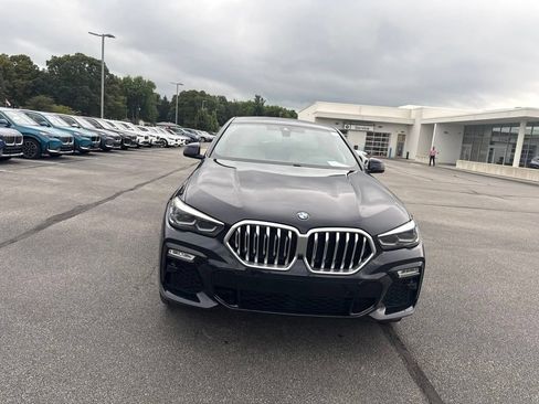 Used 2020 BMW X6 xDrive40i w/ M Sport Package AWD/4WD image 2