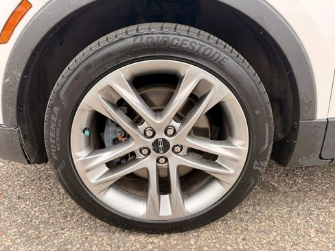 Used 2019 Lincoln MKC Reserve w/ MKC Climate Package AWD/4WD image 20