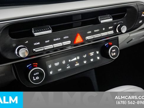 Used 2026 Hyundai Palisade Calligraphy FWD image 42