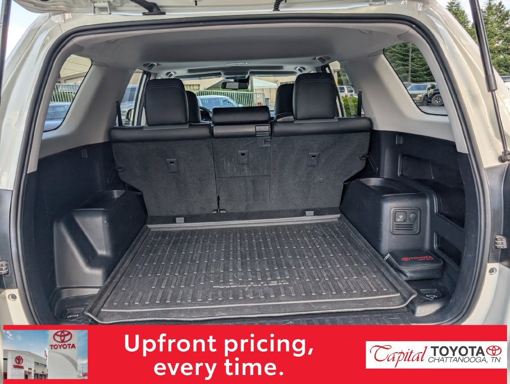 Used 2023 Toyota 4Runner SR5 Premium w/ Moonroof Package AWD/4WD image 10