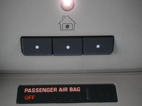 Used 2015 GMC Sierra 1500 SLE w/ Texas SLE Value Package image 21