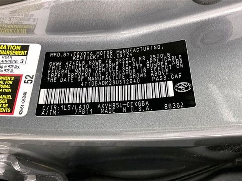 Used 2025 Toyota Camry XLE image 33