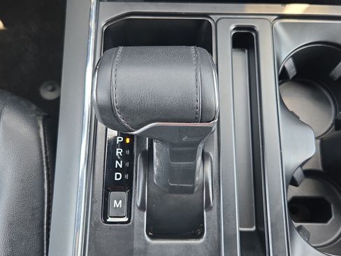Used 2025 Ford F150 Lariat AWD/4WD image 28
