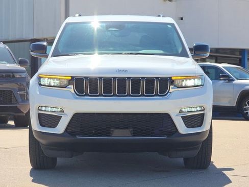 Certified 2023 Jeep Grand Cherokee Limited w/ Trailer Tow Prep Group (B) AWD/4WD image 2
